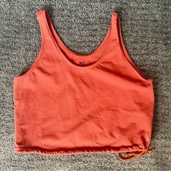 Nike crop tank top - Picture 1 of 3